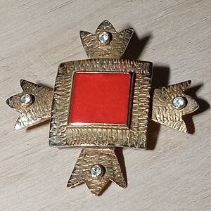 * vintage Pisces signed gold tone red enamel faux pearl brooch pin